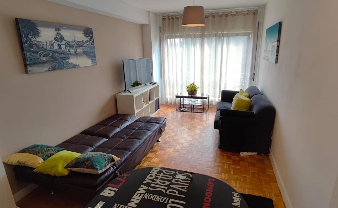 Guesthouse Metro Station Matosinhos  Ngoại thất bức ảnh
