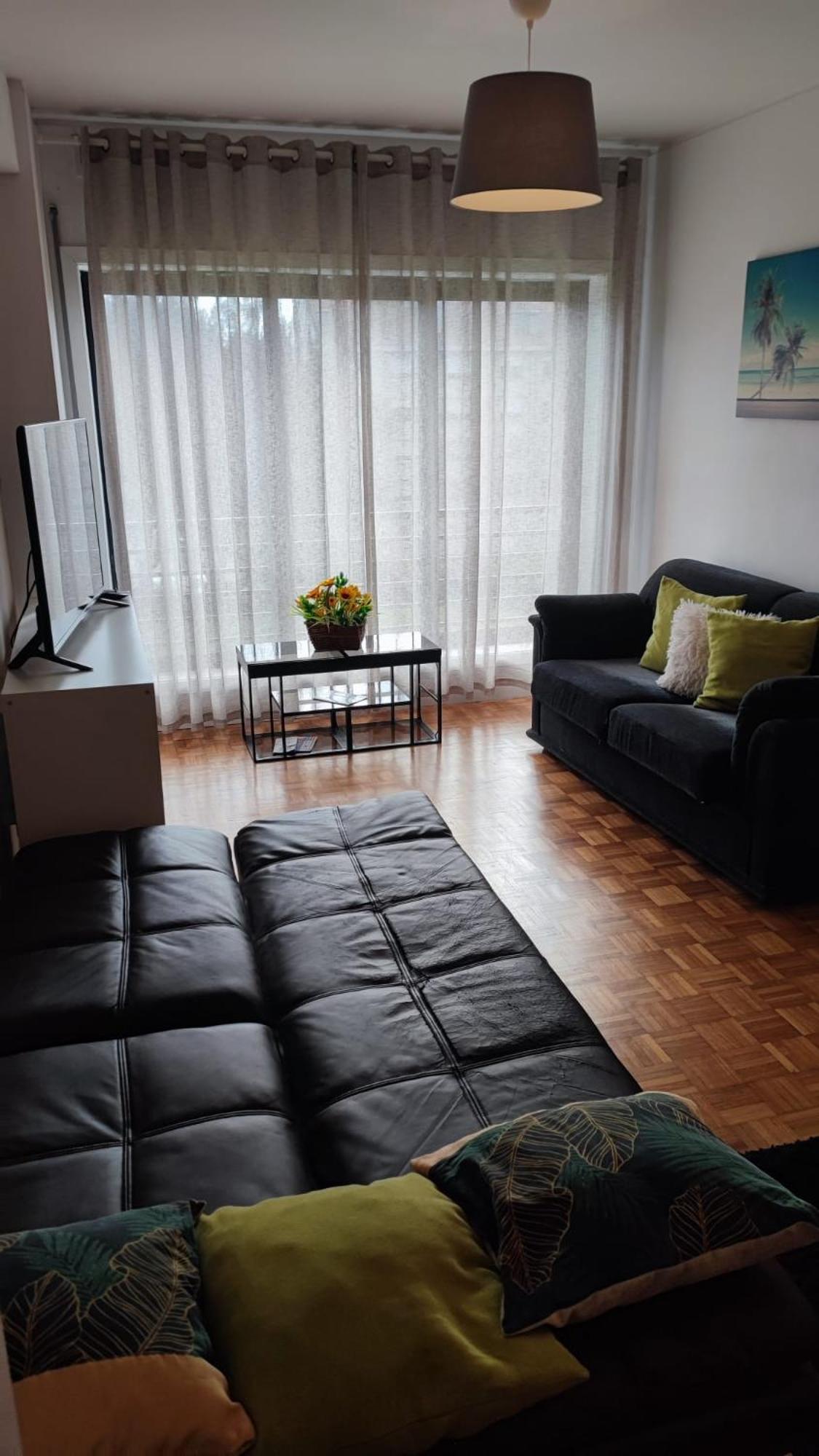 Guesthouse Metro Station Matosinhos  Ngoại thất bức ảnh