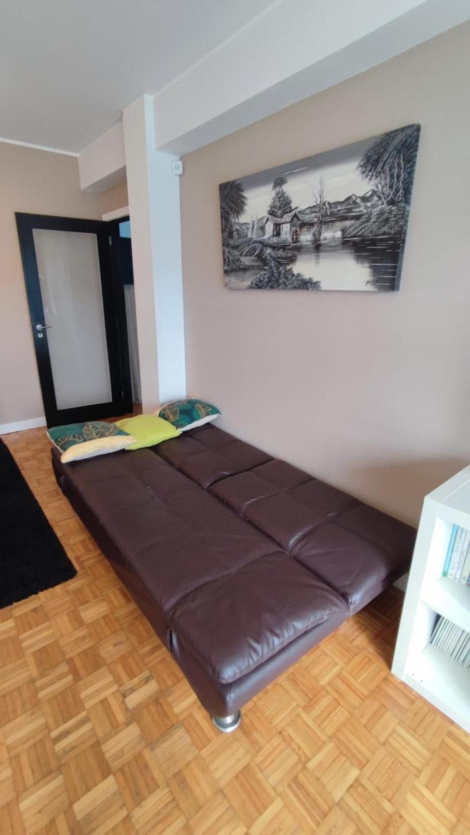 Guesthouse Metro Station Matosinhos  Ngoại thất bức ảnh