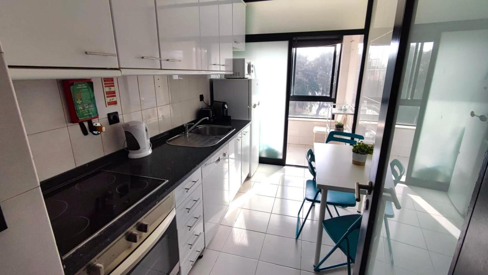 Guesthouse Metro Station Matosinhos  Ngoại thất bức ảnh