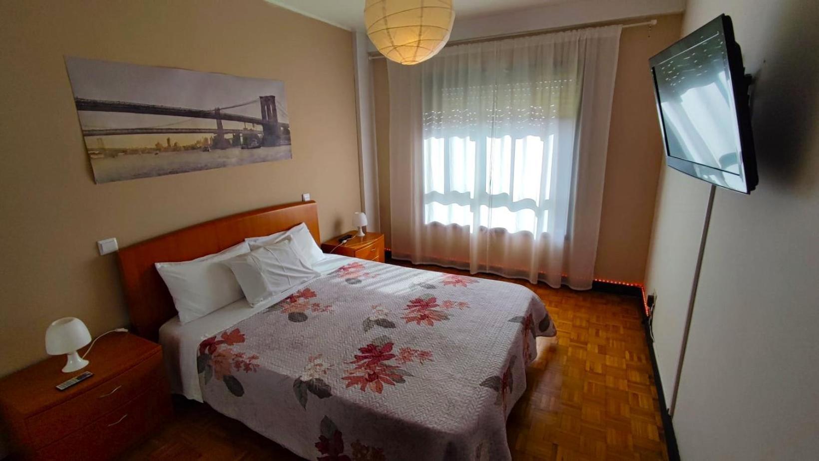 Guesthouse Metro Station Matosinhos  Ngoại thất bức ảnh