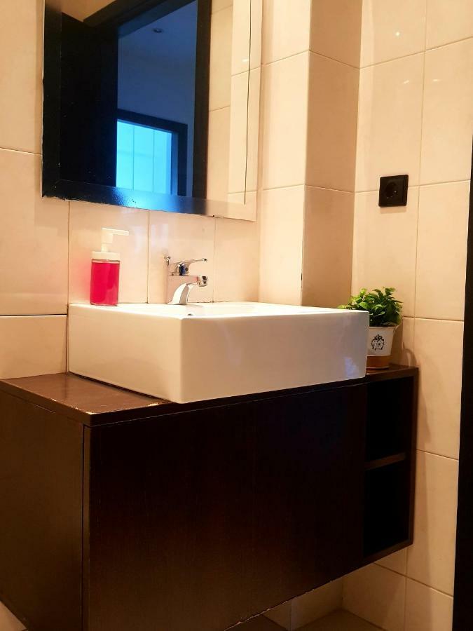 Guesthouse Metro Station Matosinhos  Ngoại thất bức ảnh